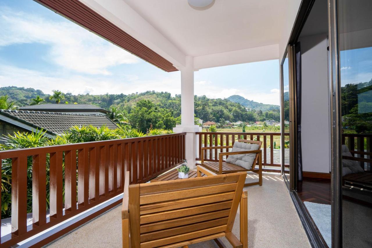 Villa Amaya, 2 Story Tropical Oasis With Green Hills View & Pool, 카말라 비치 외부 사진