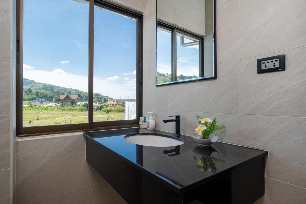 Villa Amaya, 2 Story Tropical Oasis With Green Hills View & Pool, 카말라 비치 외부 사진