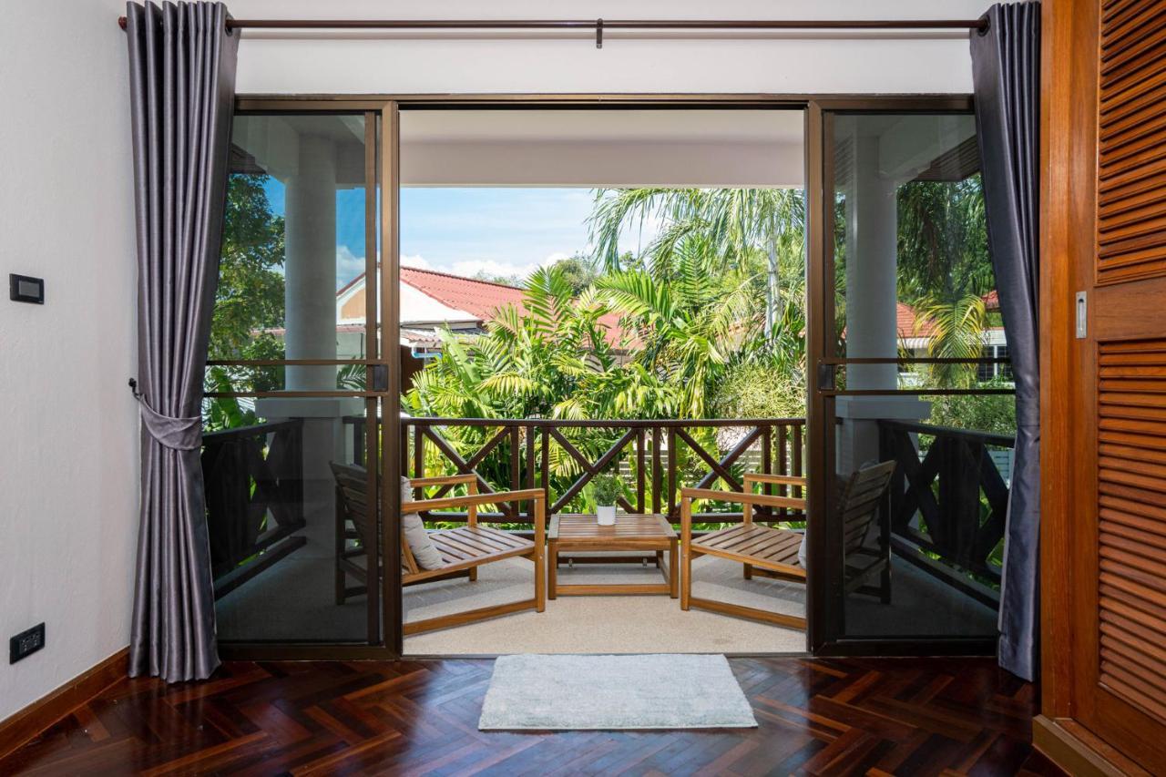 Villa Amaya, 2 Story Tropical Oasis With Green Hills View & Pool, 카말라 비치 외부 사진
