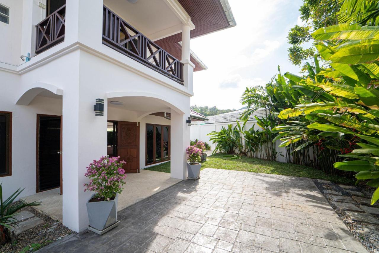 Villa Amaya, 2 Story Tropical Oasis With Green Hills View & Pool, 카말라 비치 외부 사진